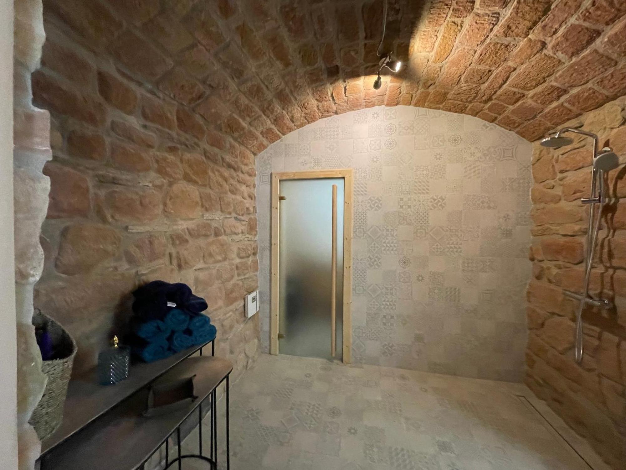 Luxurioese Ferienwohnung Mit Wellness Oase Saarburg Exterior photo