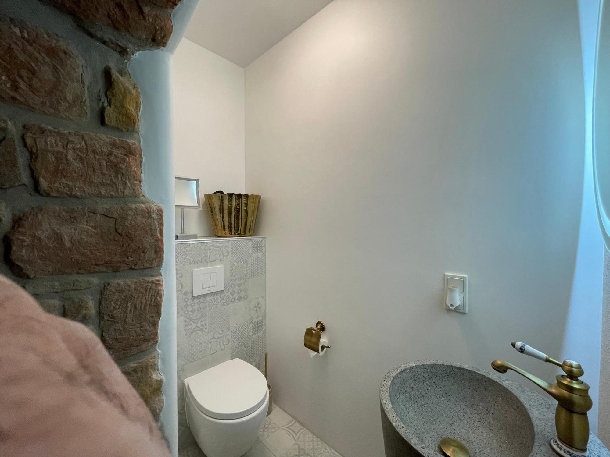 Luxurioese Ferienwohnung Mit Wellness Oase Saarburg Exterior photo