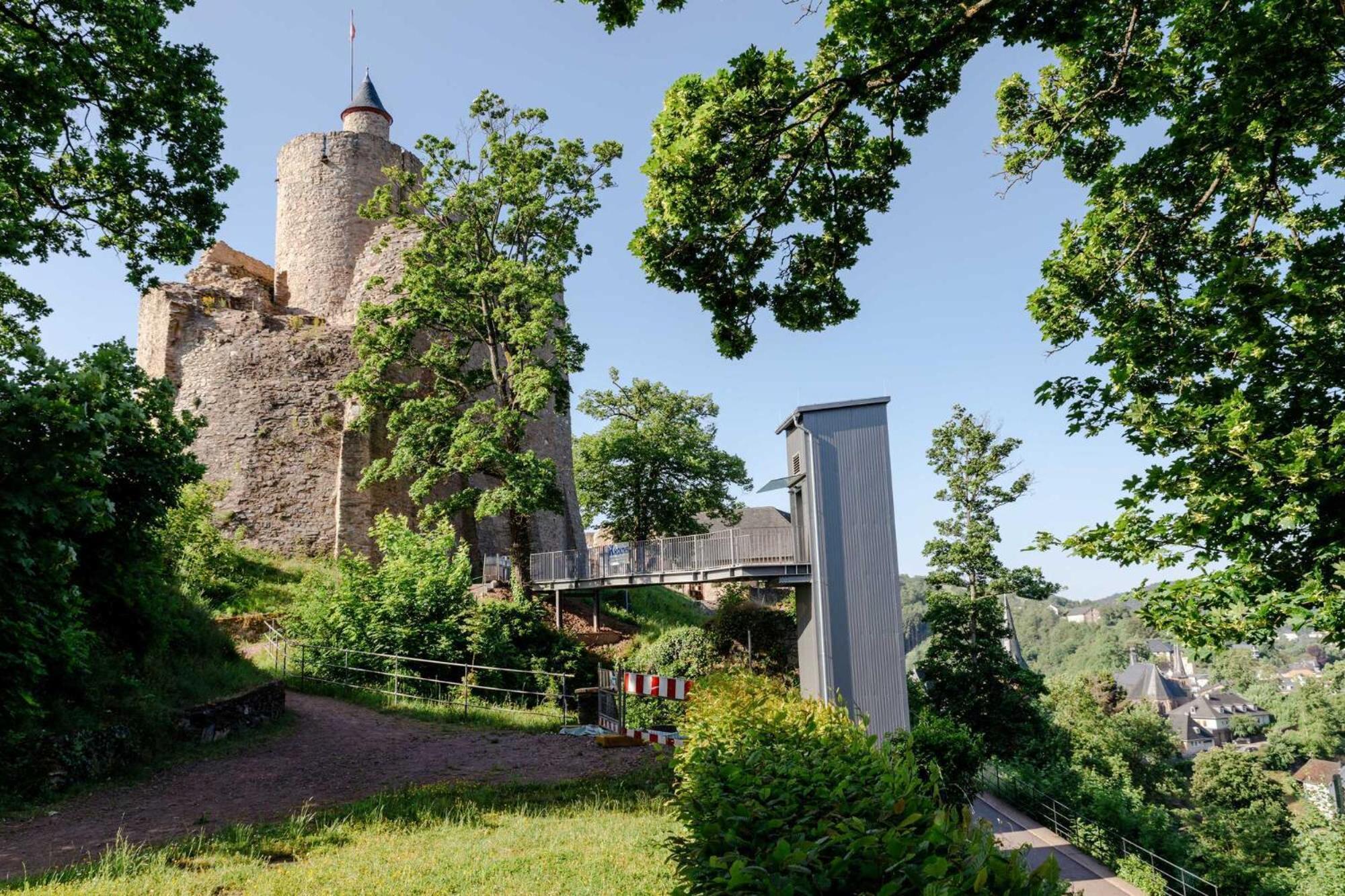 Luxurioese Ferienwohnung Mit Wellness Oase Saarburg Exterior photo
